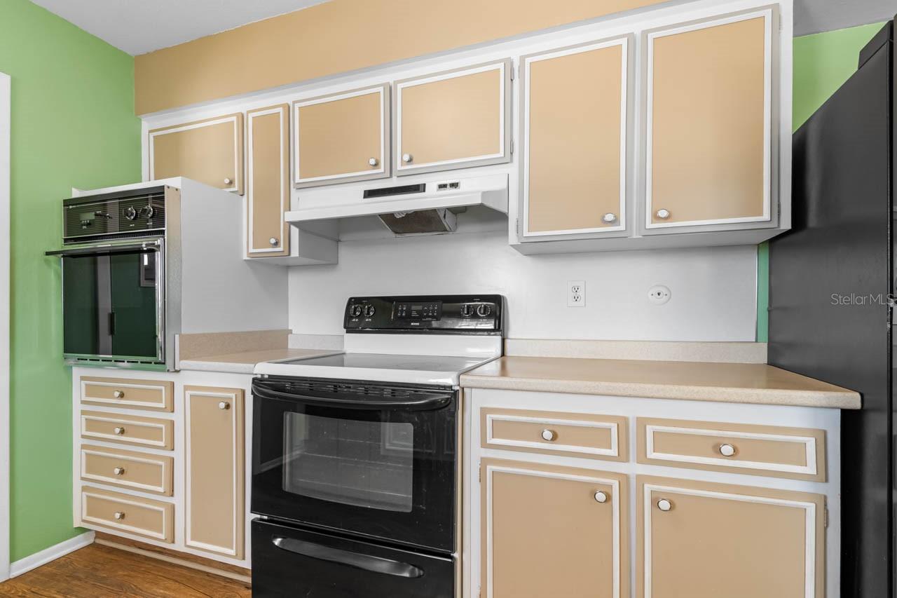 DEL WEBBS SUN CITY FLORIDA UN - Residential