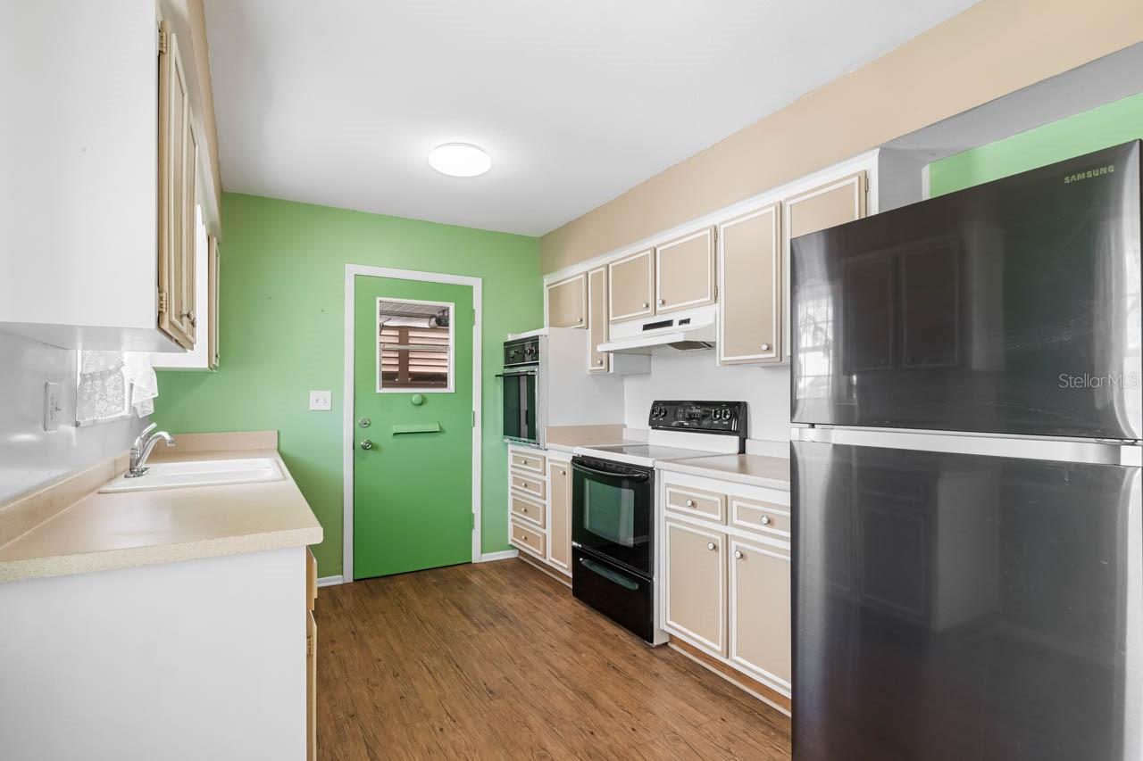 DEL WEBBS SUN CITY FLORIDA UN - Residential