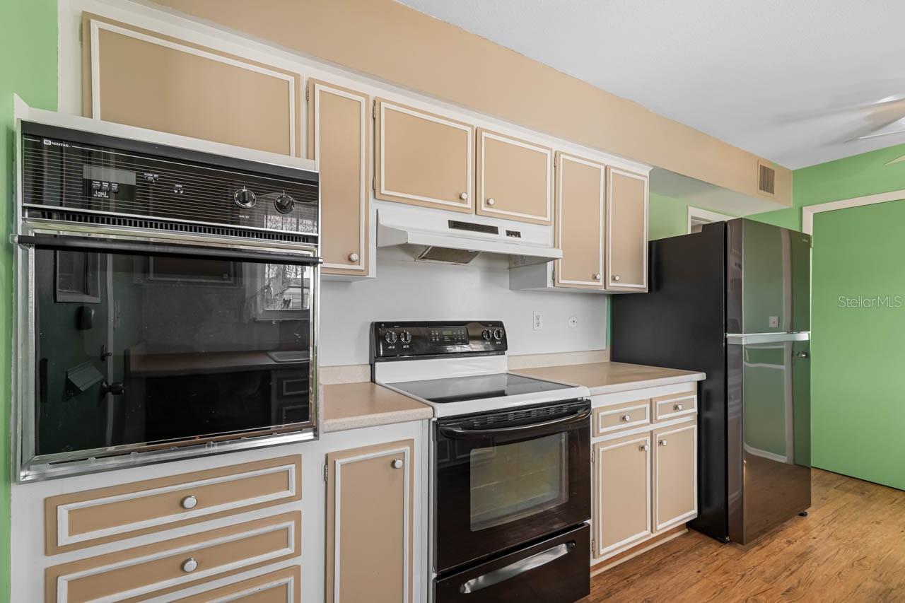 DEL WEBBS SUN CITY FLORIDA UN - Residential