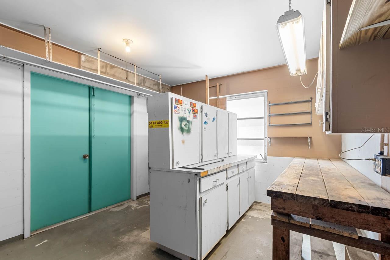 DEL WEBBS SUN CITY FLORIDA UN - Residential