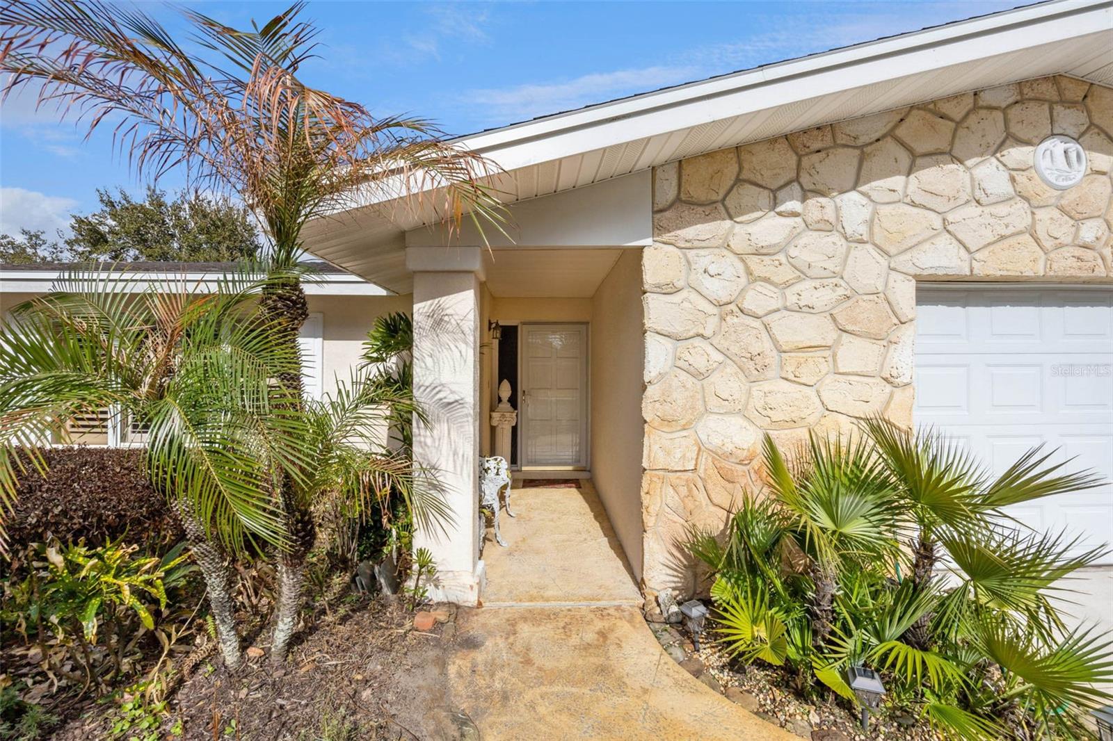 3000 ROYAL OAK DRIVE