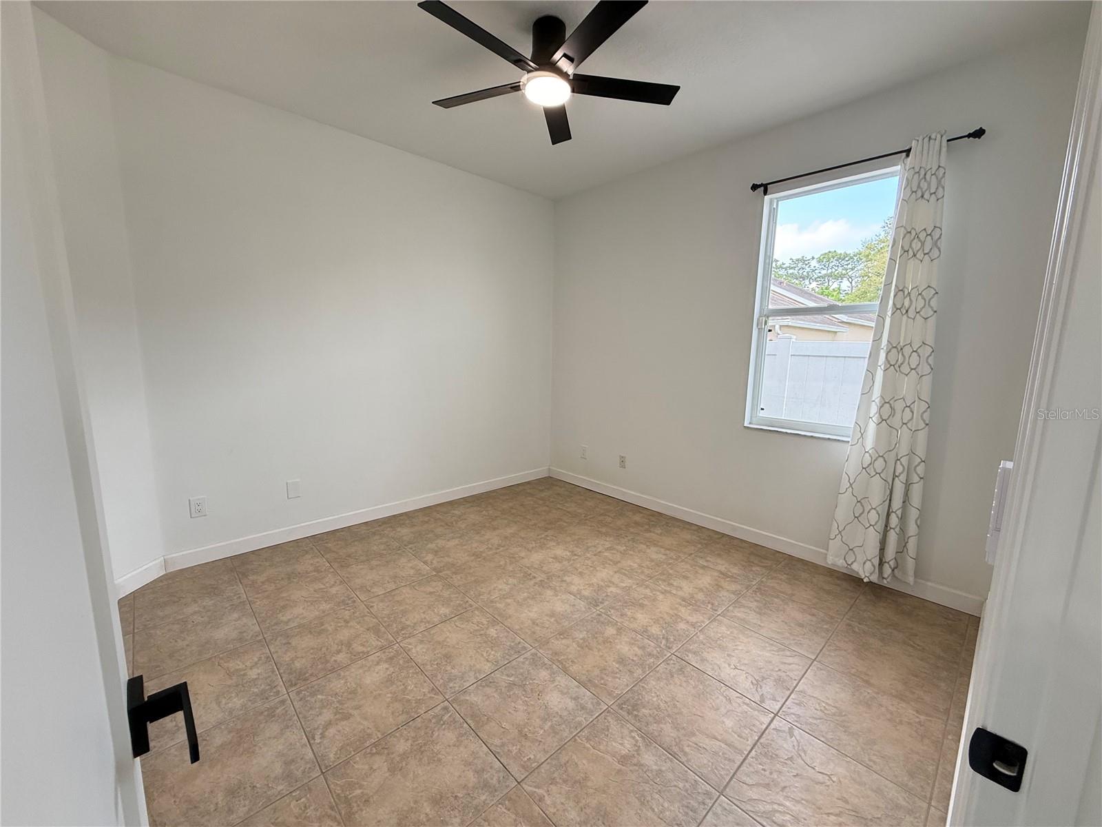 BRIDGE WATER - Residential Lease