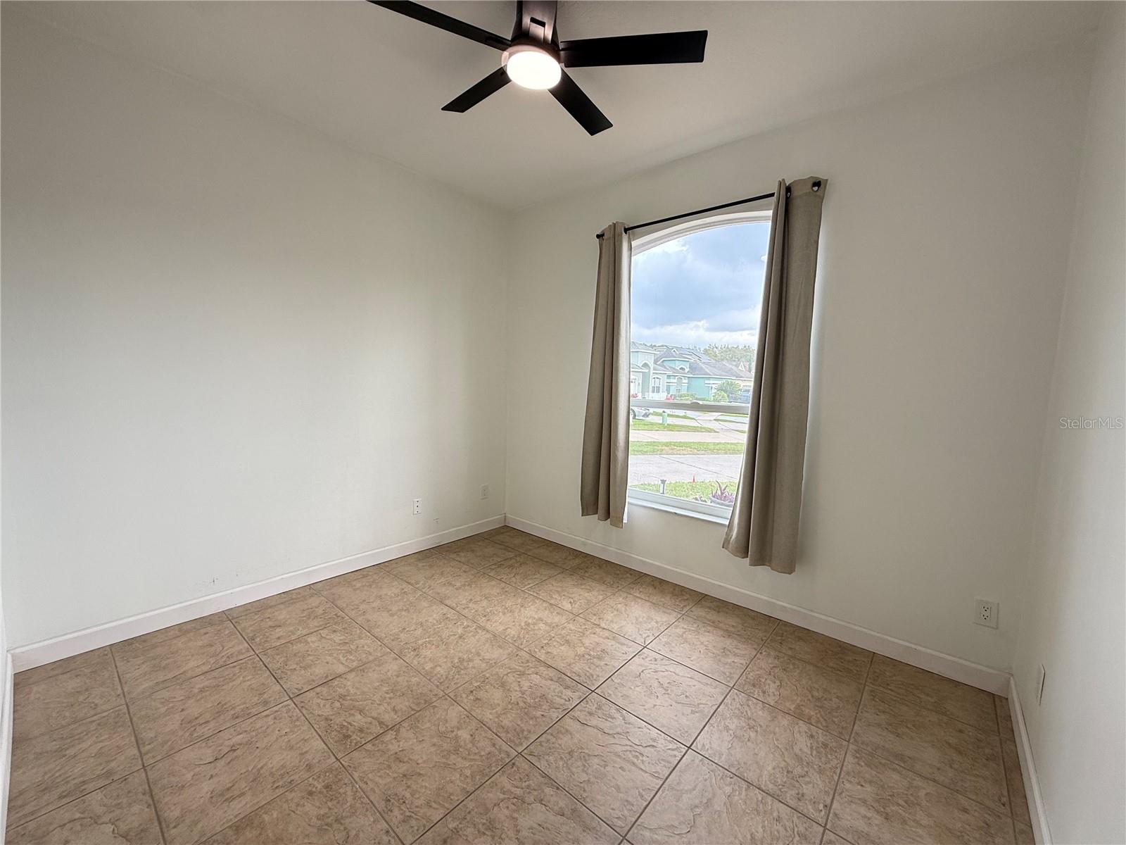 BRIDGE WATER - Residential Lease