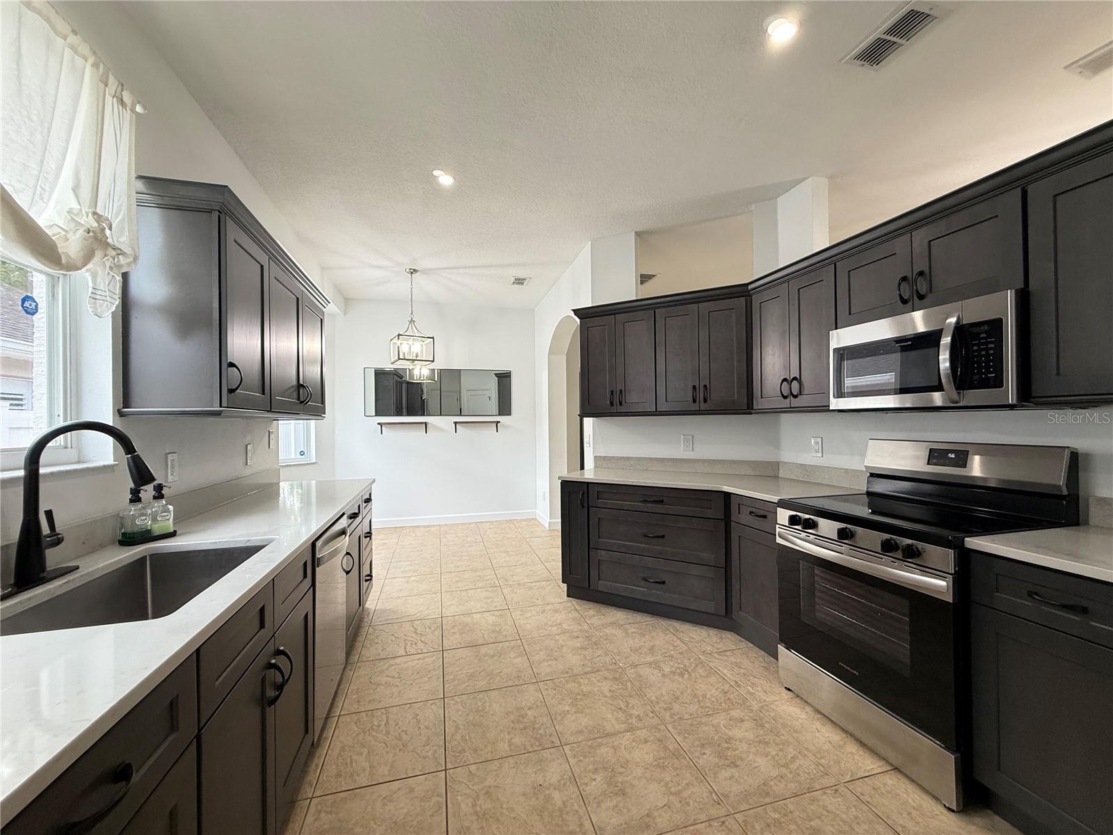 BRIDGE WATER - Residential Lease