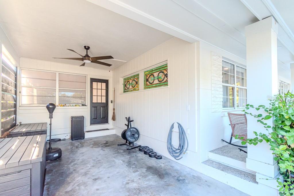 BURNS F J REALTY COS REV - Residential Lease