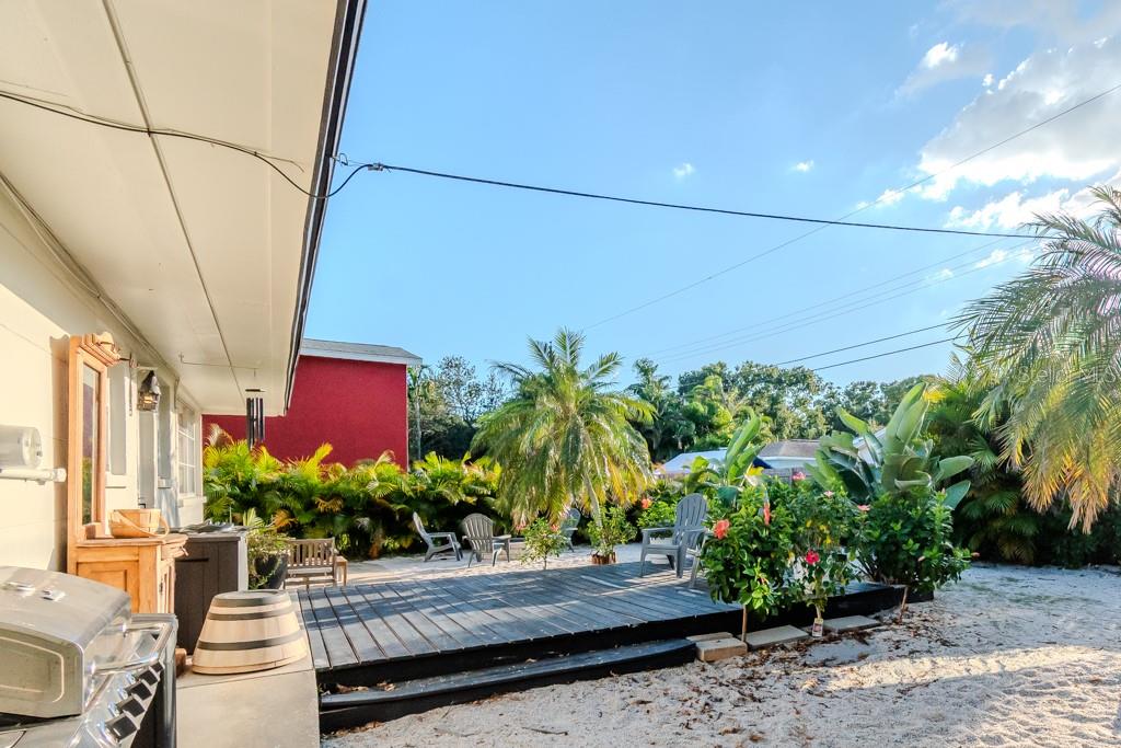 BURNS F J REALTY COS REV - Residential Lease