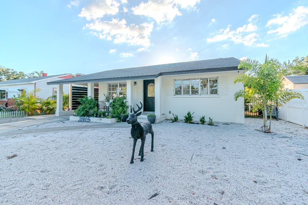 BURNS F J REALTY COS REV - Residential Lease