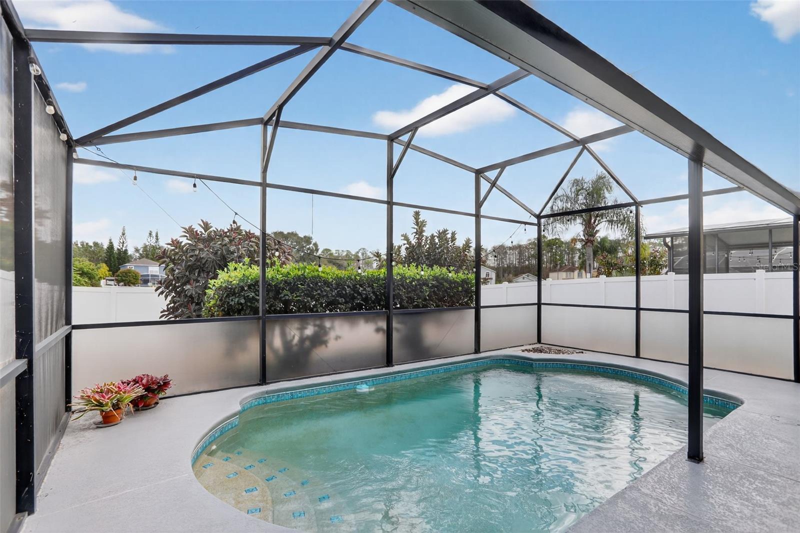 STONE FOREST - Residential