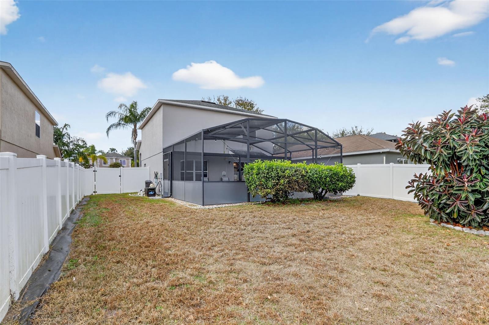 STONE FOREST - Residential