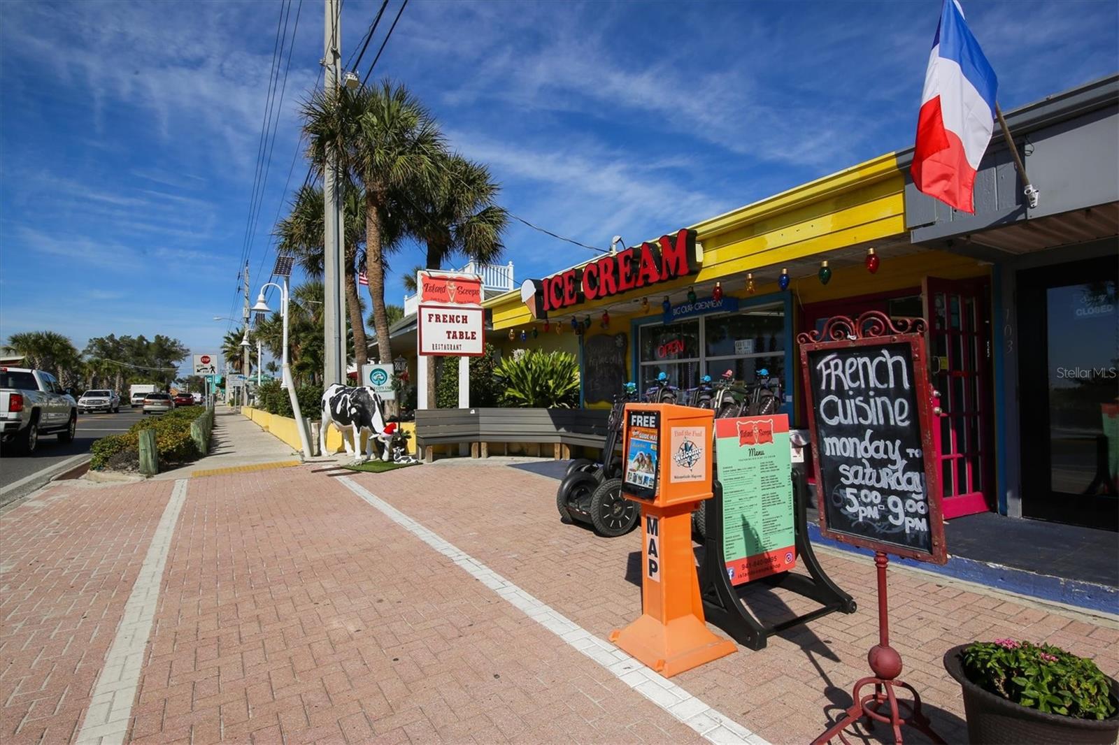 BAYSHORE GARDENS SEC 9A - Residential Lease