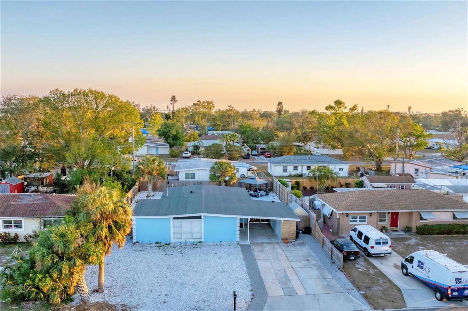 BAYSHORE GARDENS SEC 9A - Residential Lease