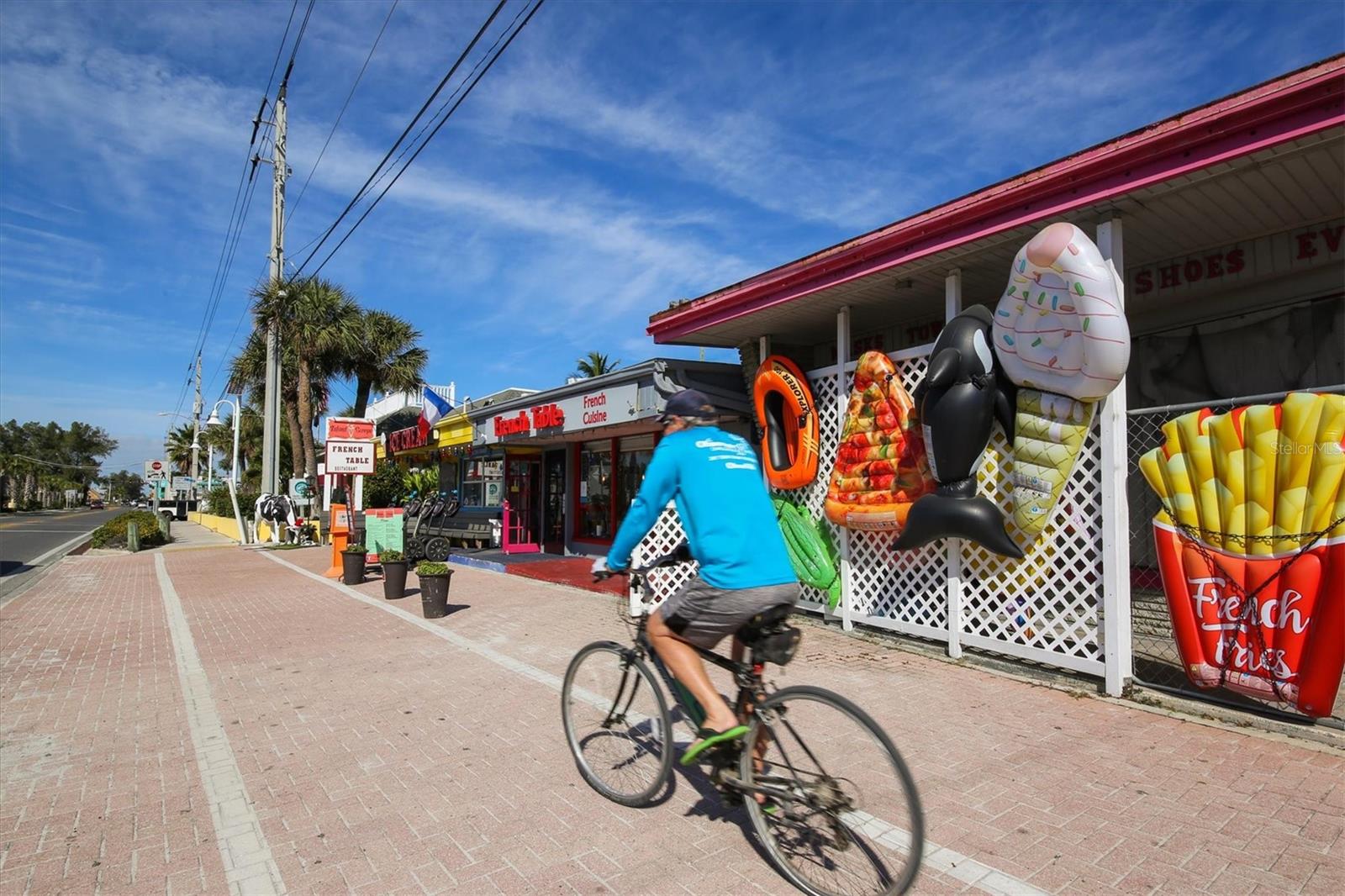 BAYSHORE GARDENS SEC 9A - Residential Lease