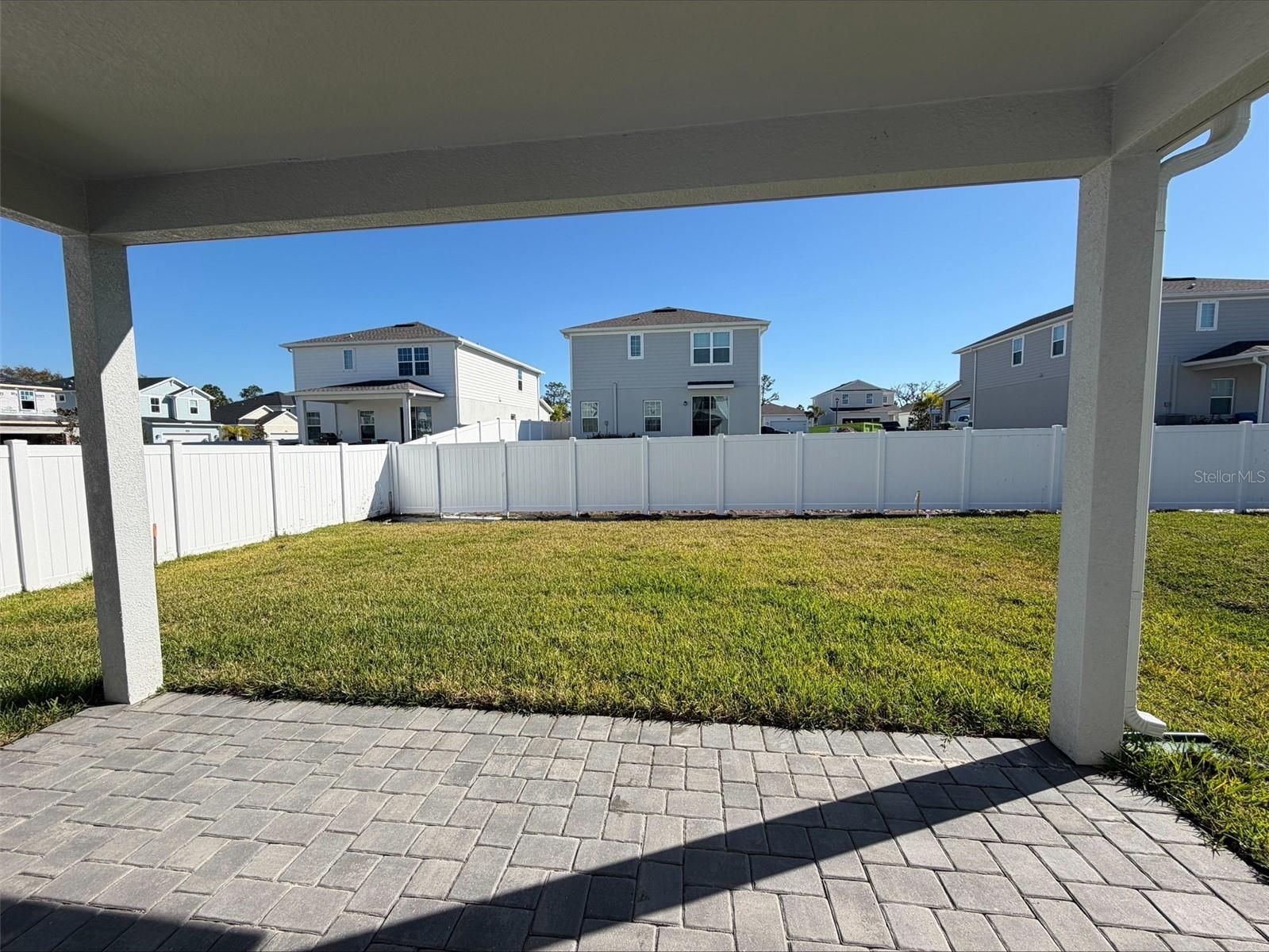 AVALON WOODS - Residential