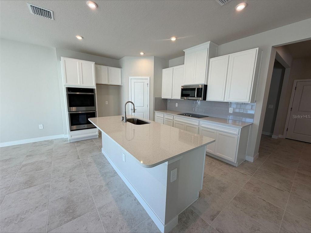 Photo of 4511 Arden Way, Lakewood Ranch, FL 34211 (MLS # W7881874)