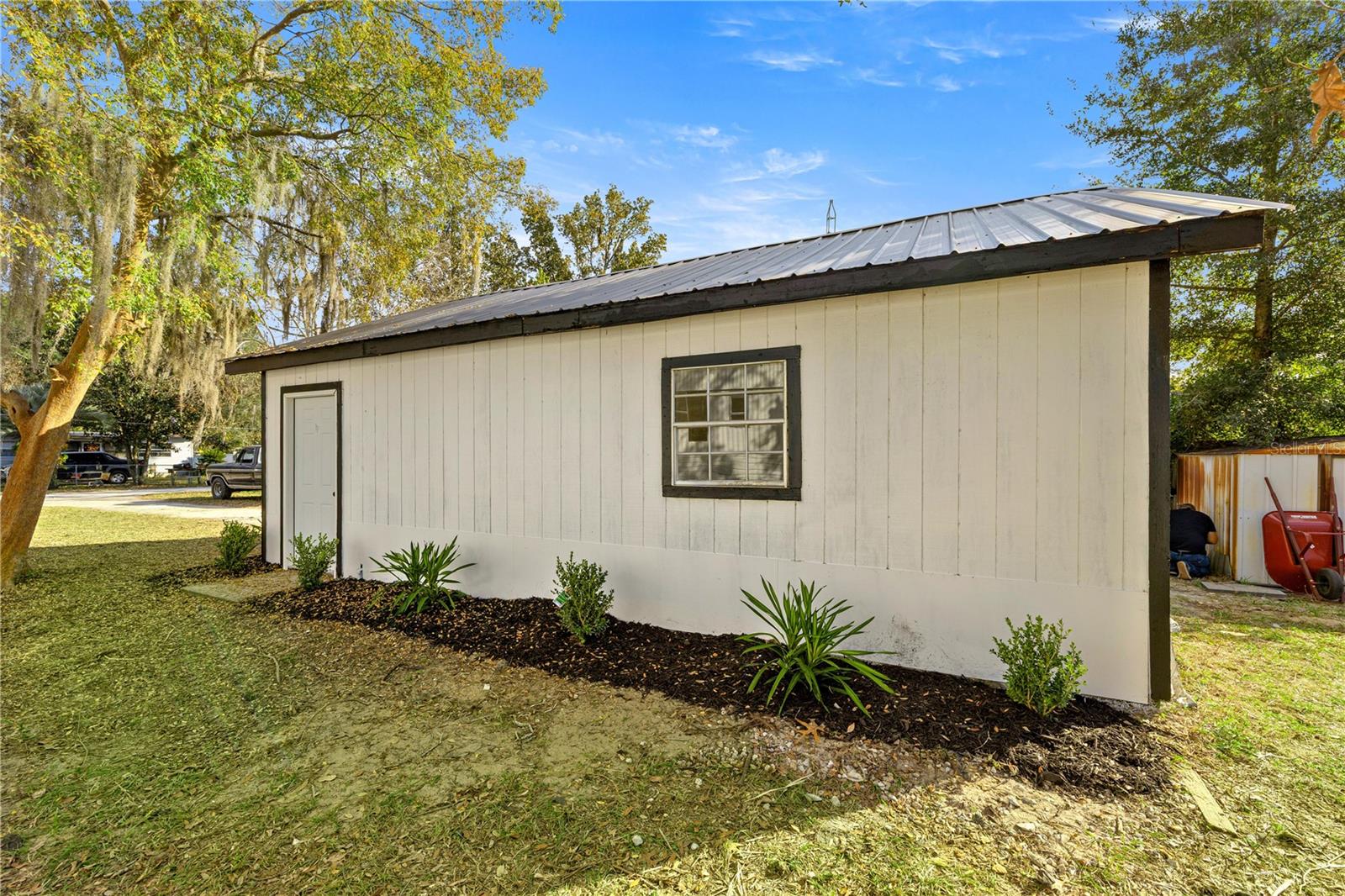 CUSTERS ADD - Residential