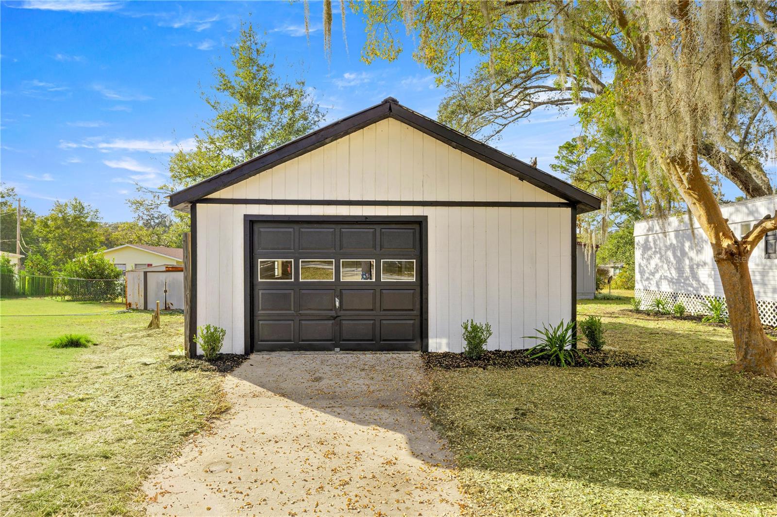 CUSTERS ADD - Residential