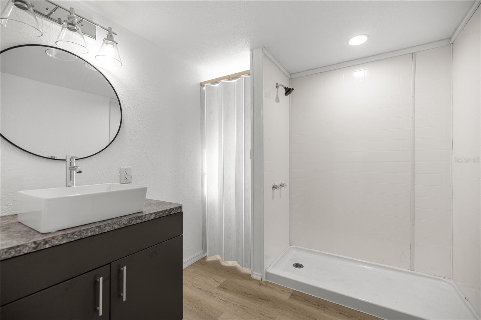 CUSTERS ADD - Residential