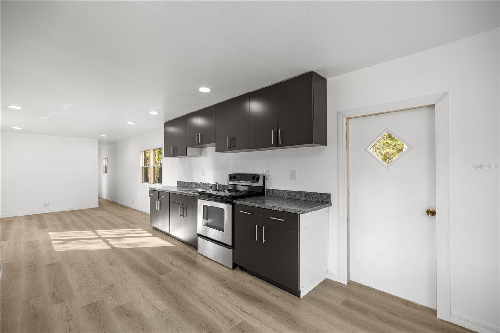 CUSTERS ADD - Residential