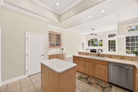 Tiny photo for 2416 SE 29th Street, Ocala, FL 34471 (MLS # OM734389)