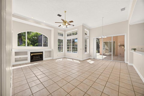 Tiny photo for 2416 SE 29th Street, Ocala, FL 34471 (MLS # OM734389)