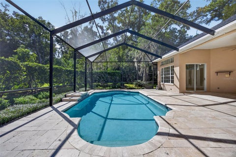 Tiny photo for 2416 SE 29th Street, Ocala, FL 34471 (MLS # OM734389)