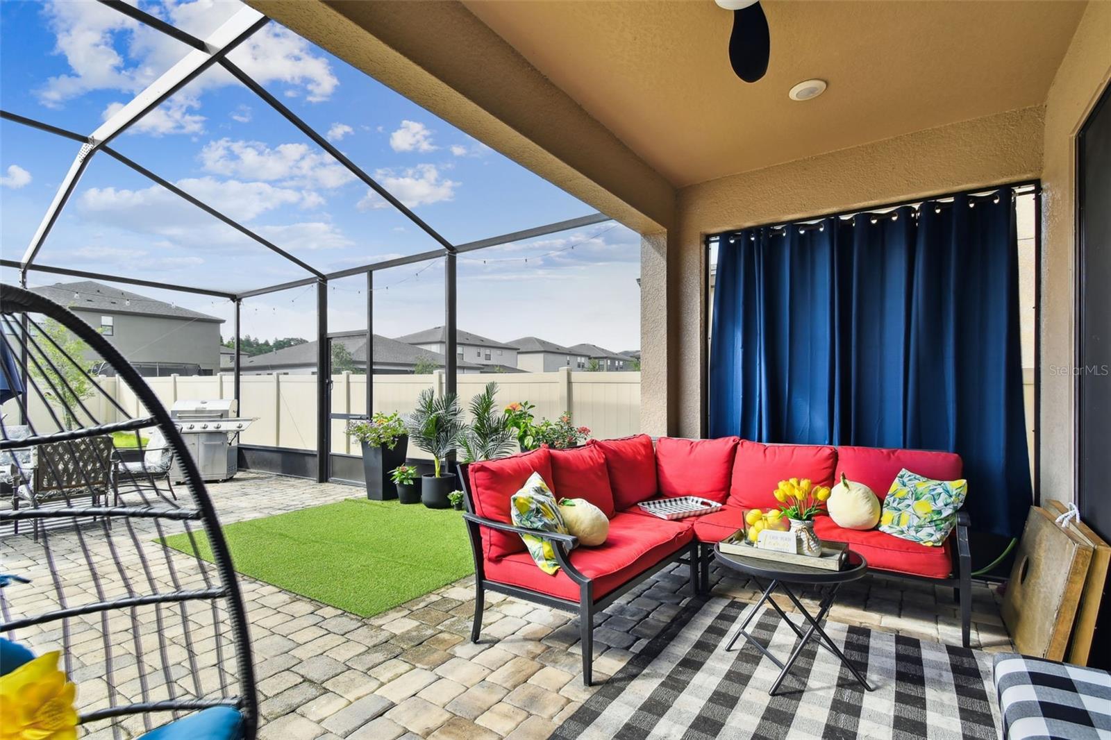 FISHHAWK VICINITY / B AND D HAWKSTONE PHASE 2 - Residential