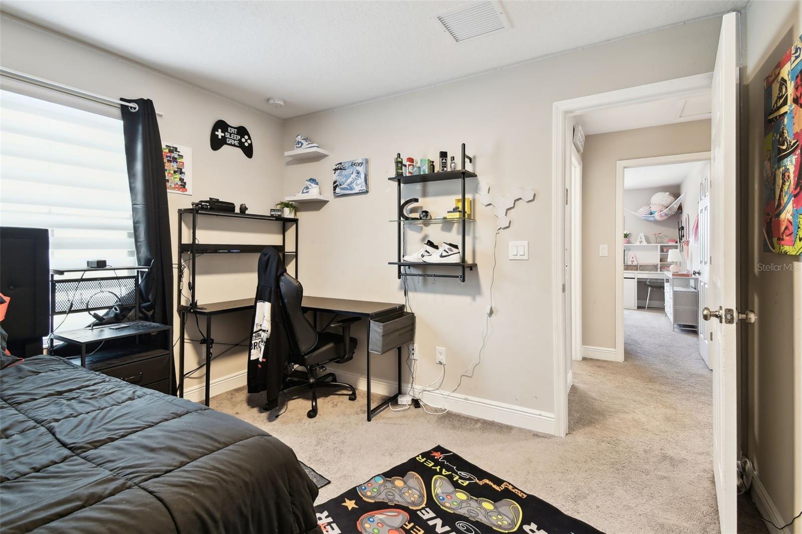 FISHHAWK VICINITY / B AND D HAWKSTONE PHASE 2 - Residential