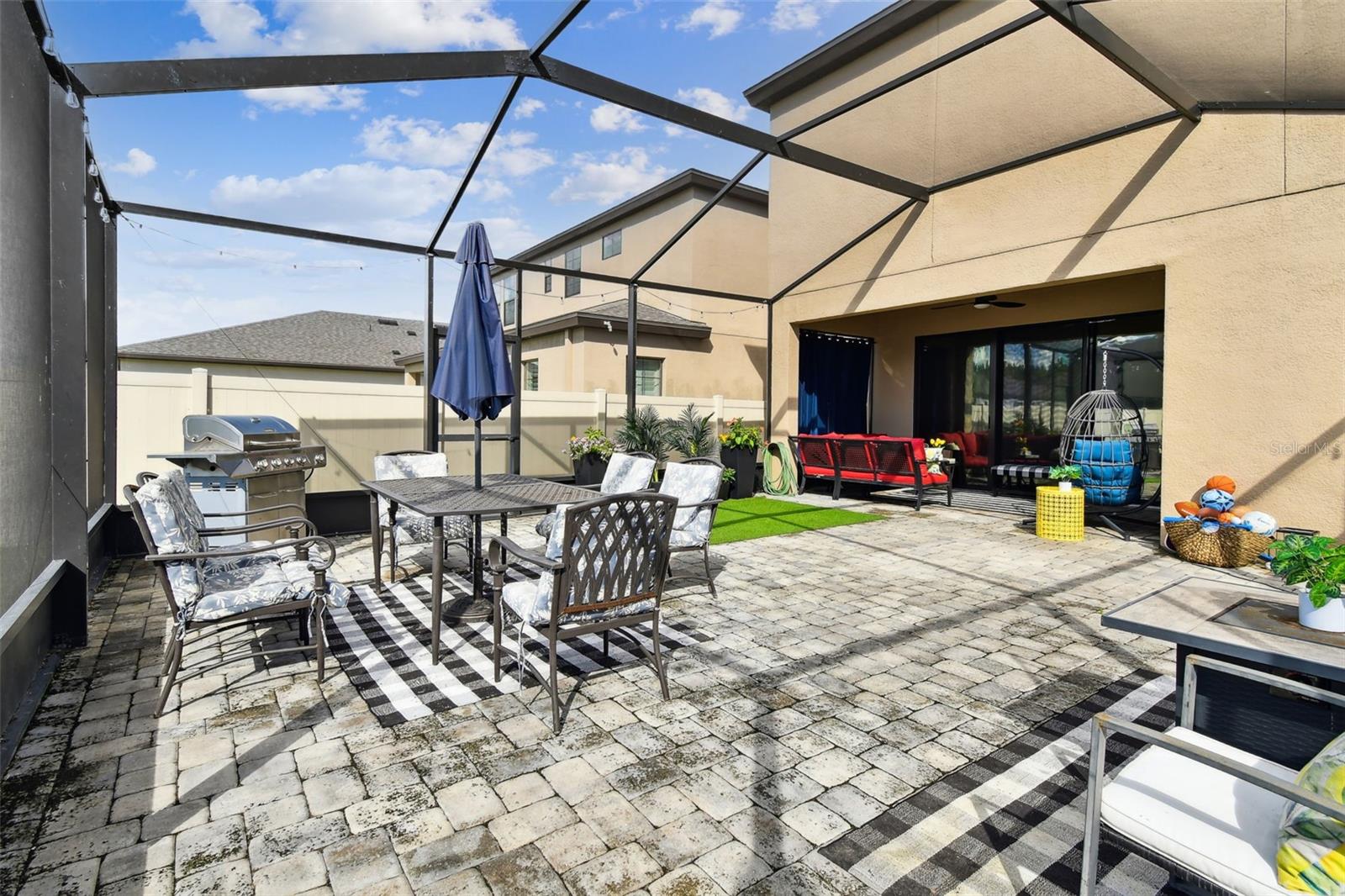 FISHHAWK VICINITY / B AND D HAWKSTONE PHASE 2 - Residential