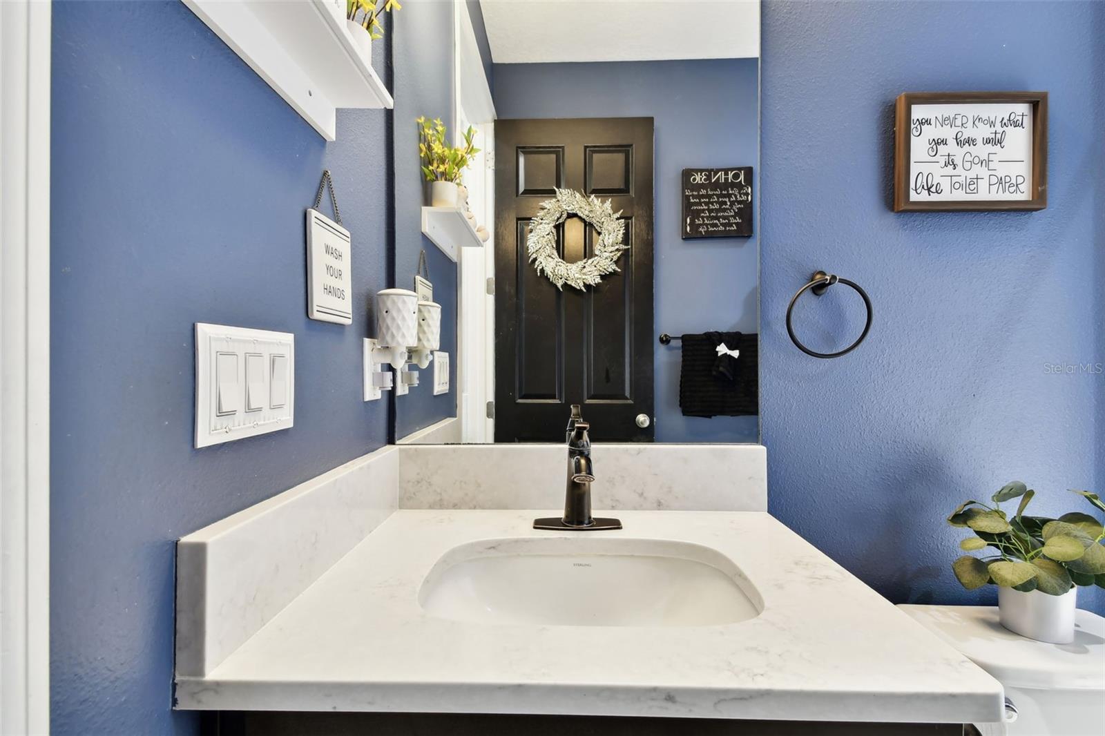 FISHHAWK VICINITY / B AND D HAWKSTONE PHASE 2 - Residential