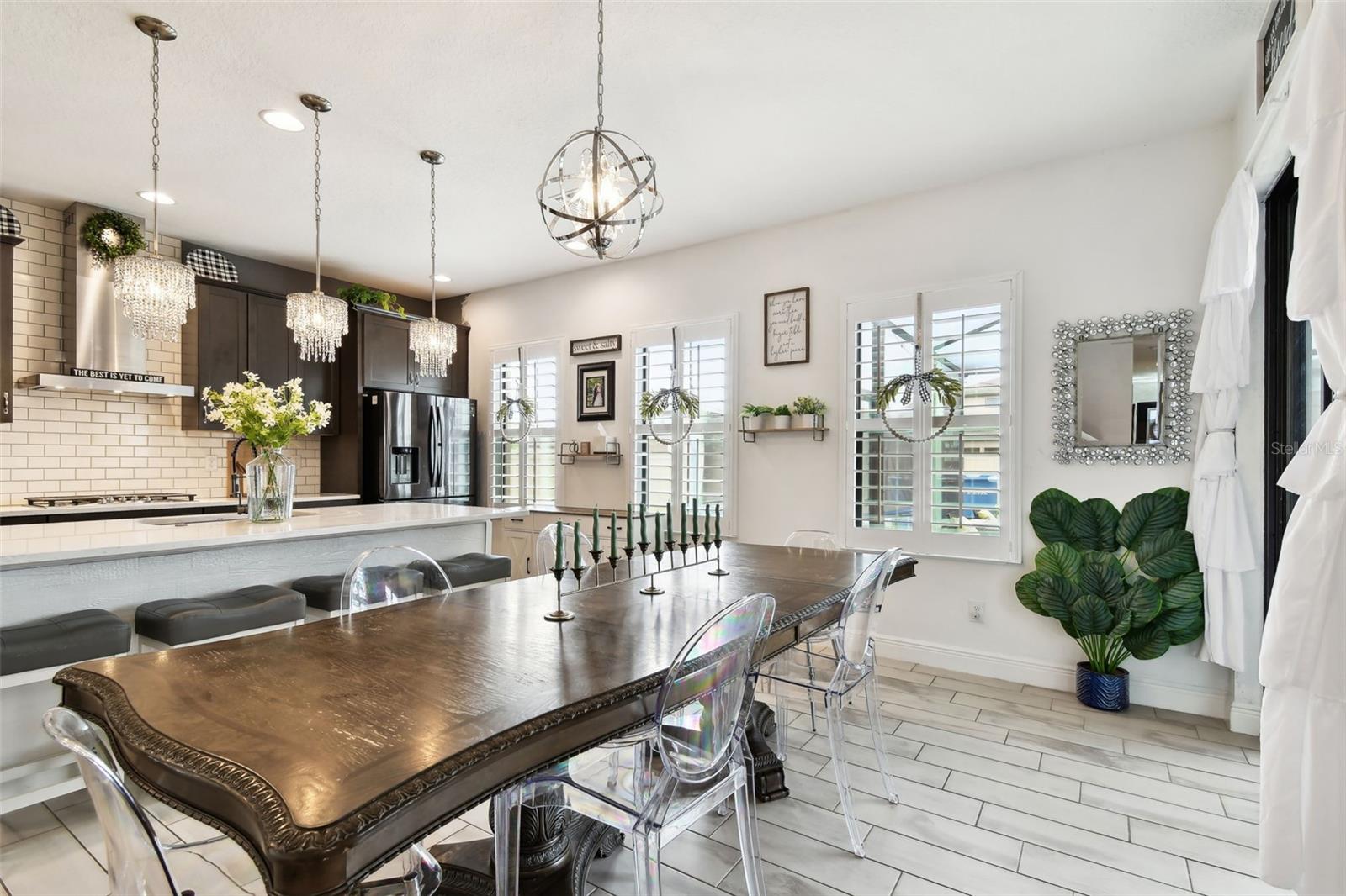 FISHHAWK VICINITY / B AND D HAWKSTONE PHASE 2 - Residential