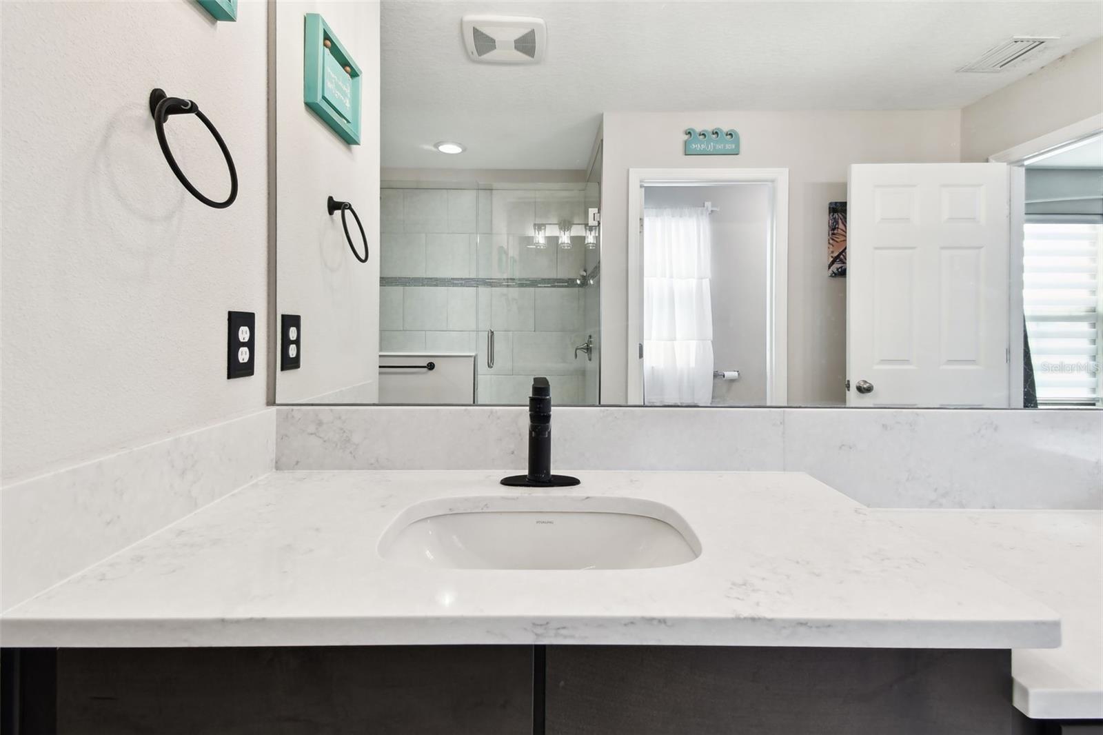 FISHHAWK VICINITY / B AND D HAWKSTONE PHASE 2 - Residential