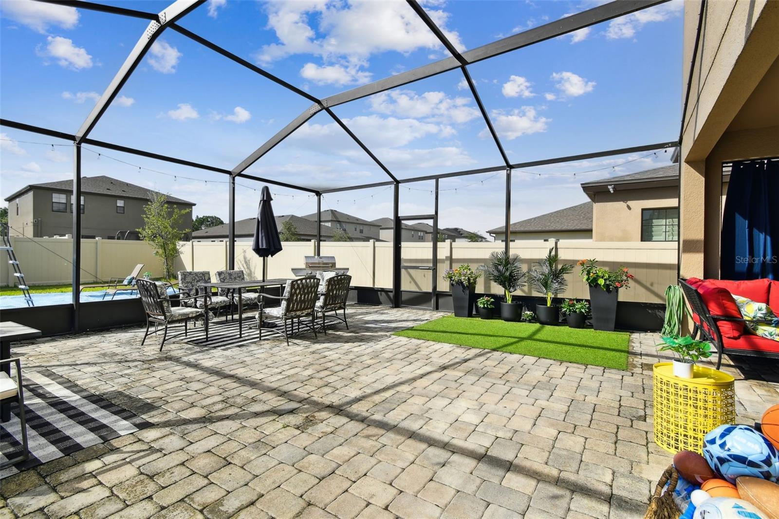 FISHHAWK VICINITY / B AND D HAWKSTONE PHASE 2 - Residential