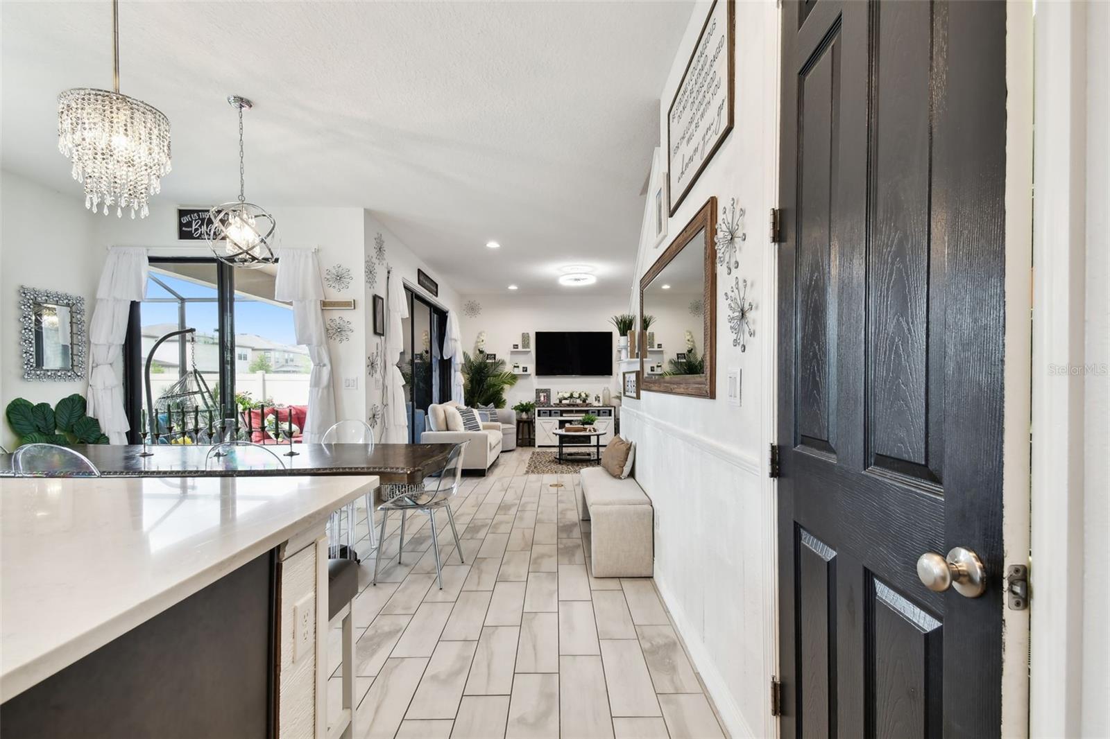 FISHHAWK VICINITY / B AND D HAWKSTONE PHASE 2 - Residential