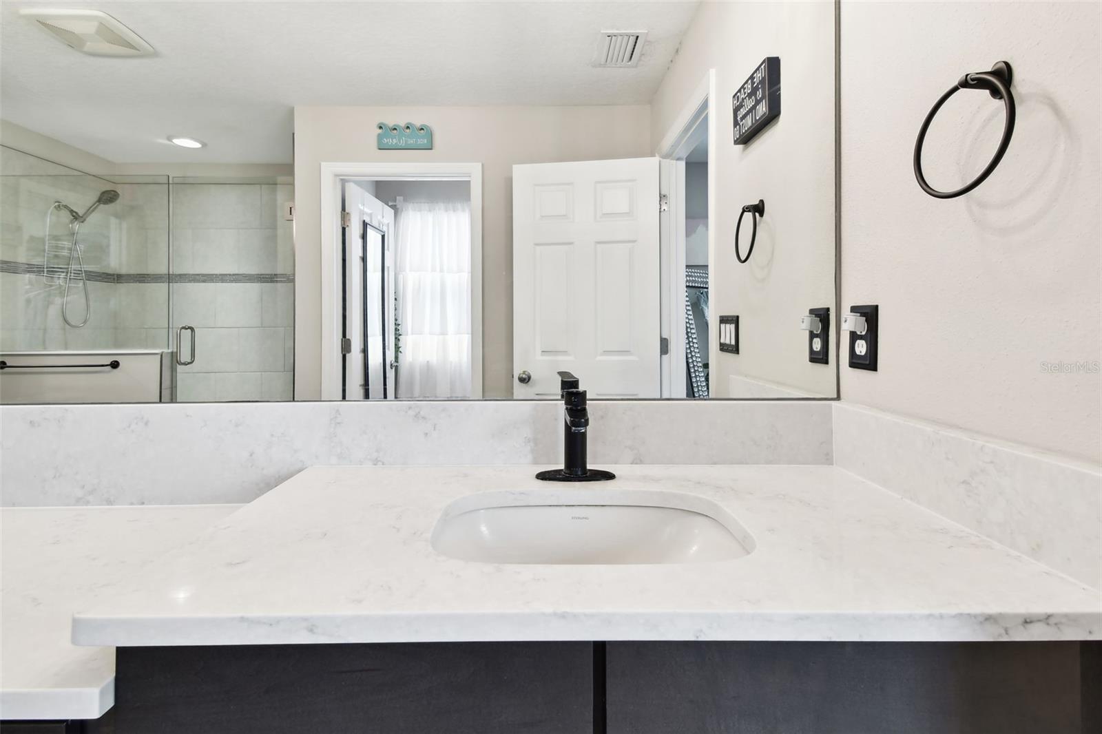 FISHHAWK VICINITY / B AND D HAWKSTONE PHASE 2 - Residential