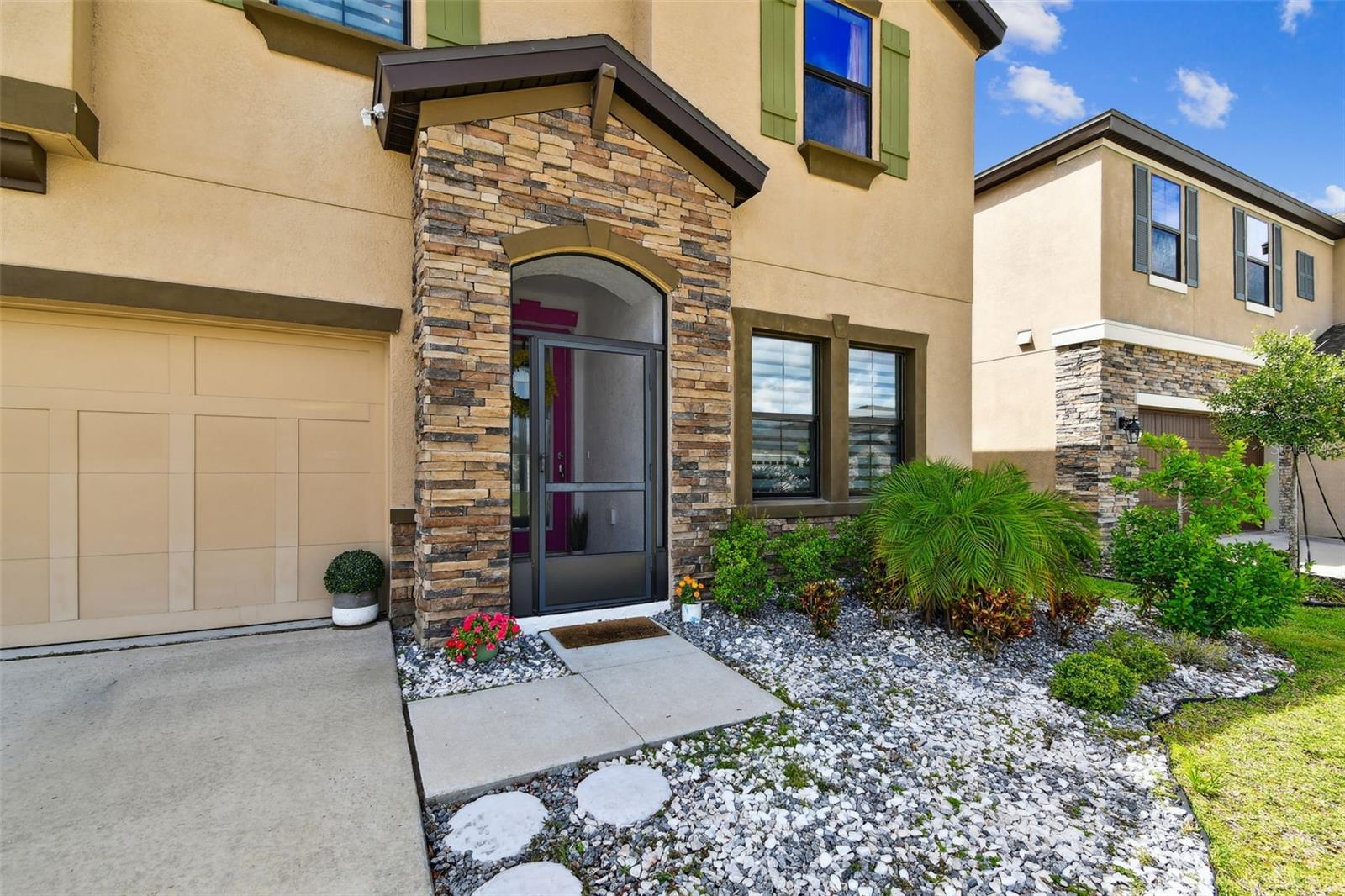 FISHHAWK VICINITY / B AND D HAWKSTONE PHASE 2 - Residential