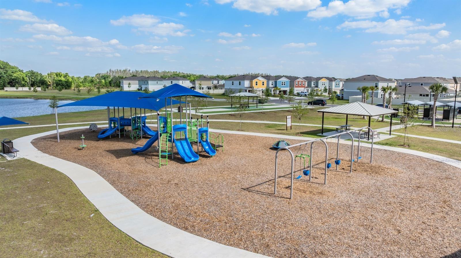 FISHHAWK VICINITY / B AND D HAWKSTONE PHASE 2 - Residential