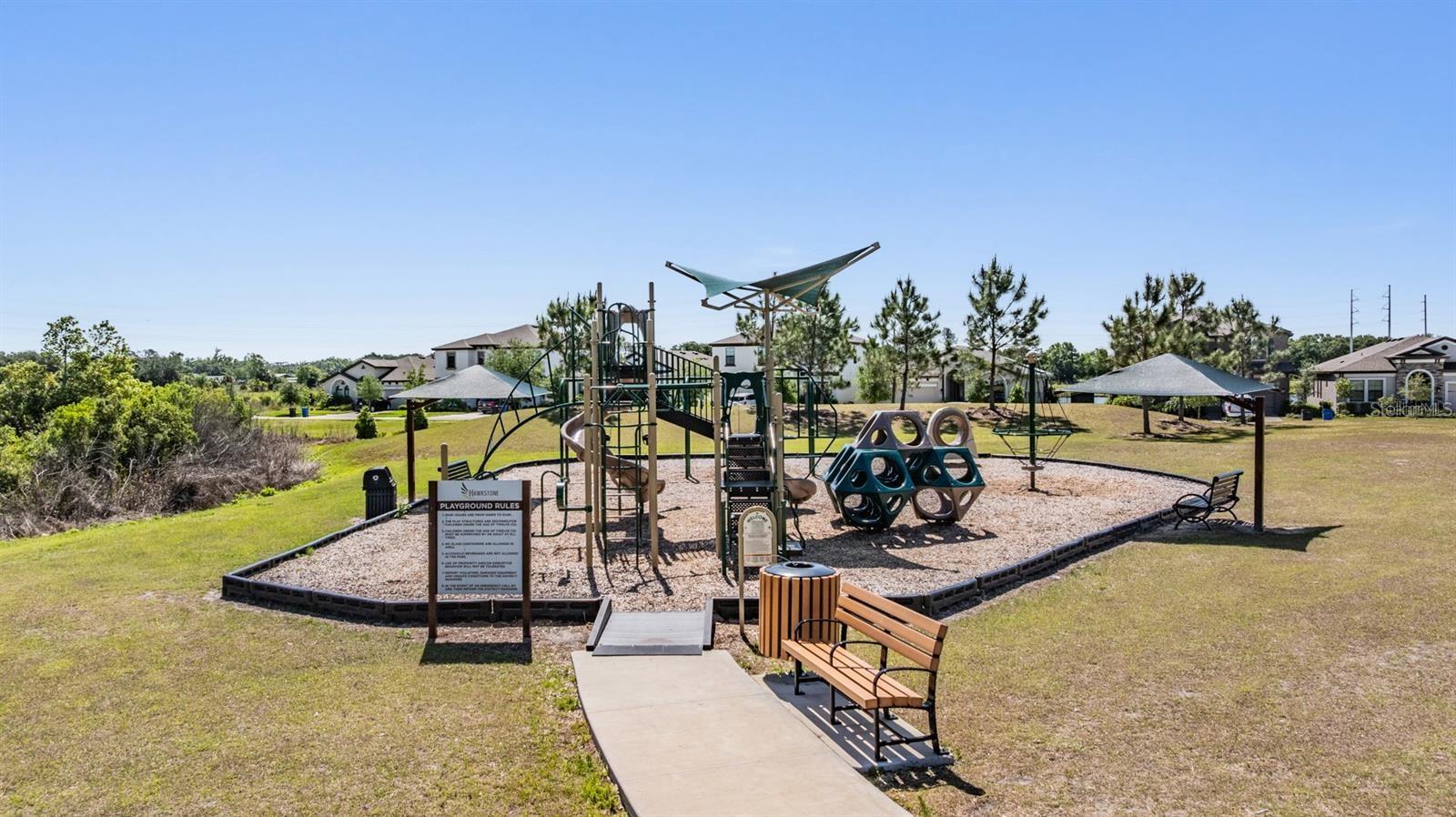 FISHHAWK VICINITY / B AND D HAWKSTONE PHASE 2 - Residential