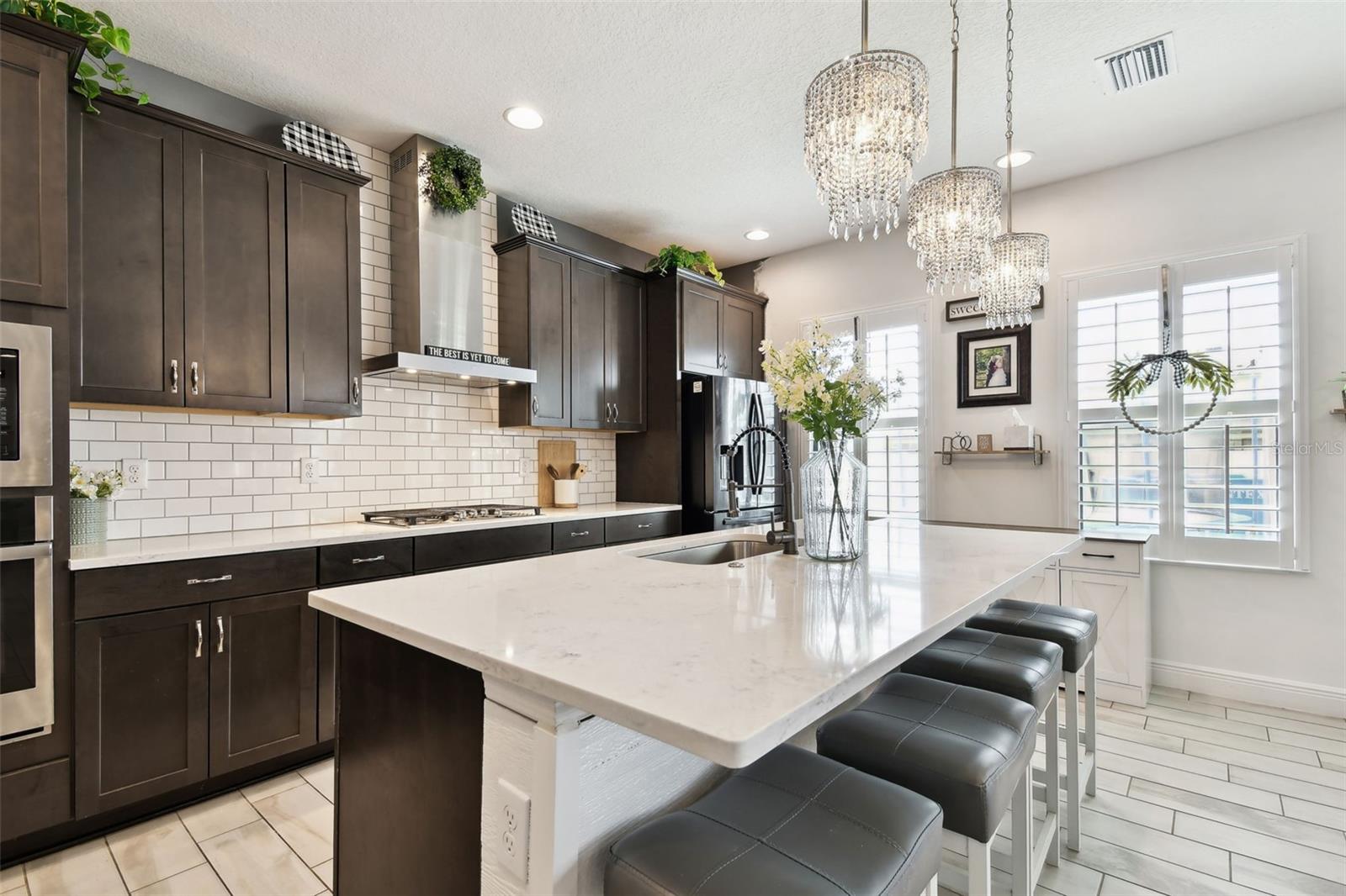 FISHHAWK VICINITY / B AND D HAWKSTONE PHASE 2 - Residential