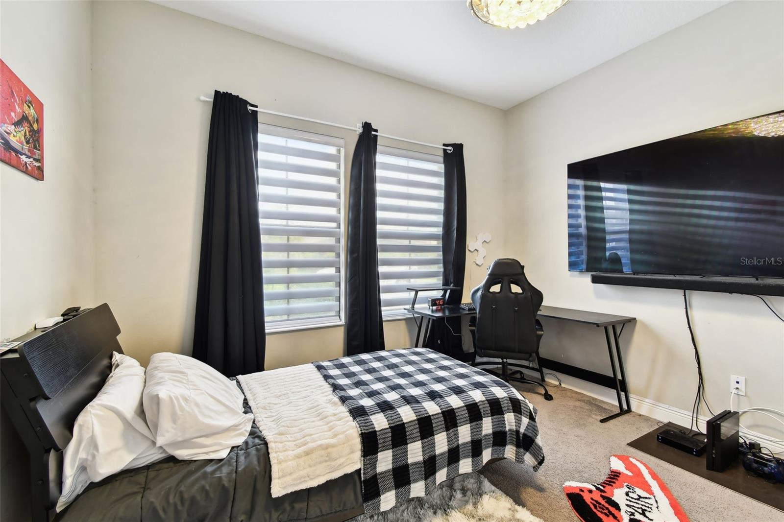 FISHHAWK VICINITY / B AND D HAWKSTONE PHASE 2 - Residential