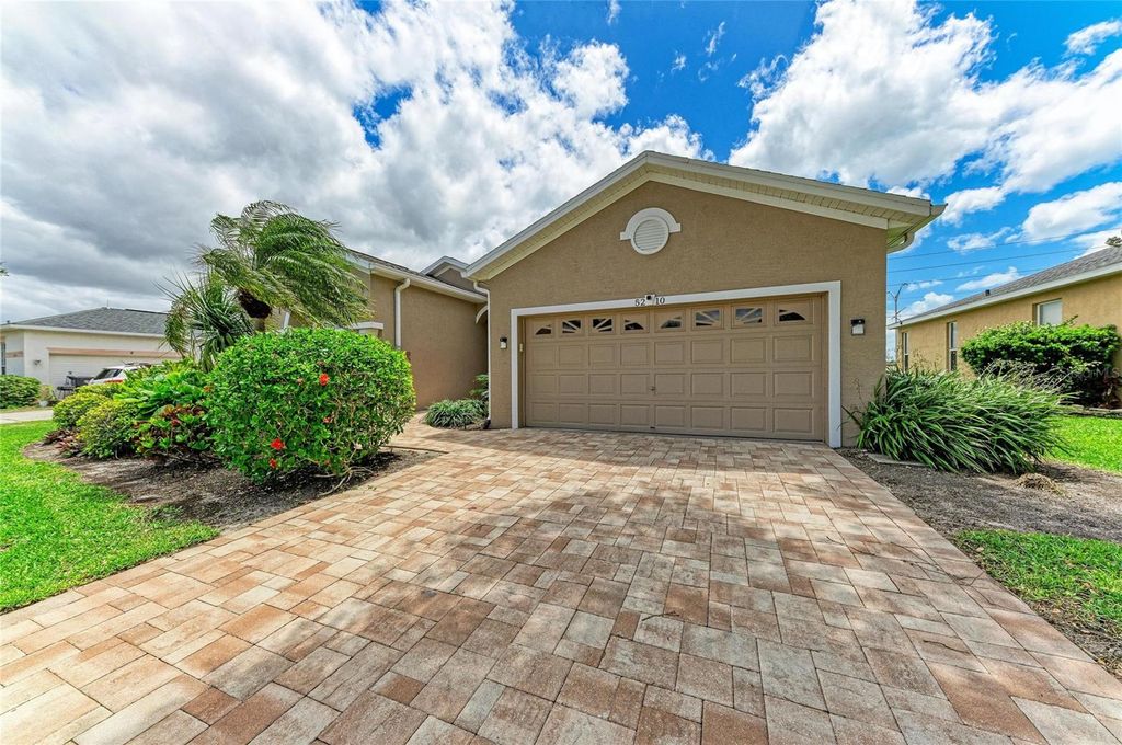 Photo of 5210 52nd Avenue W, Bradenton, FL 34210 (MLS # A4688649)