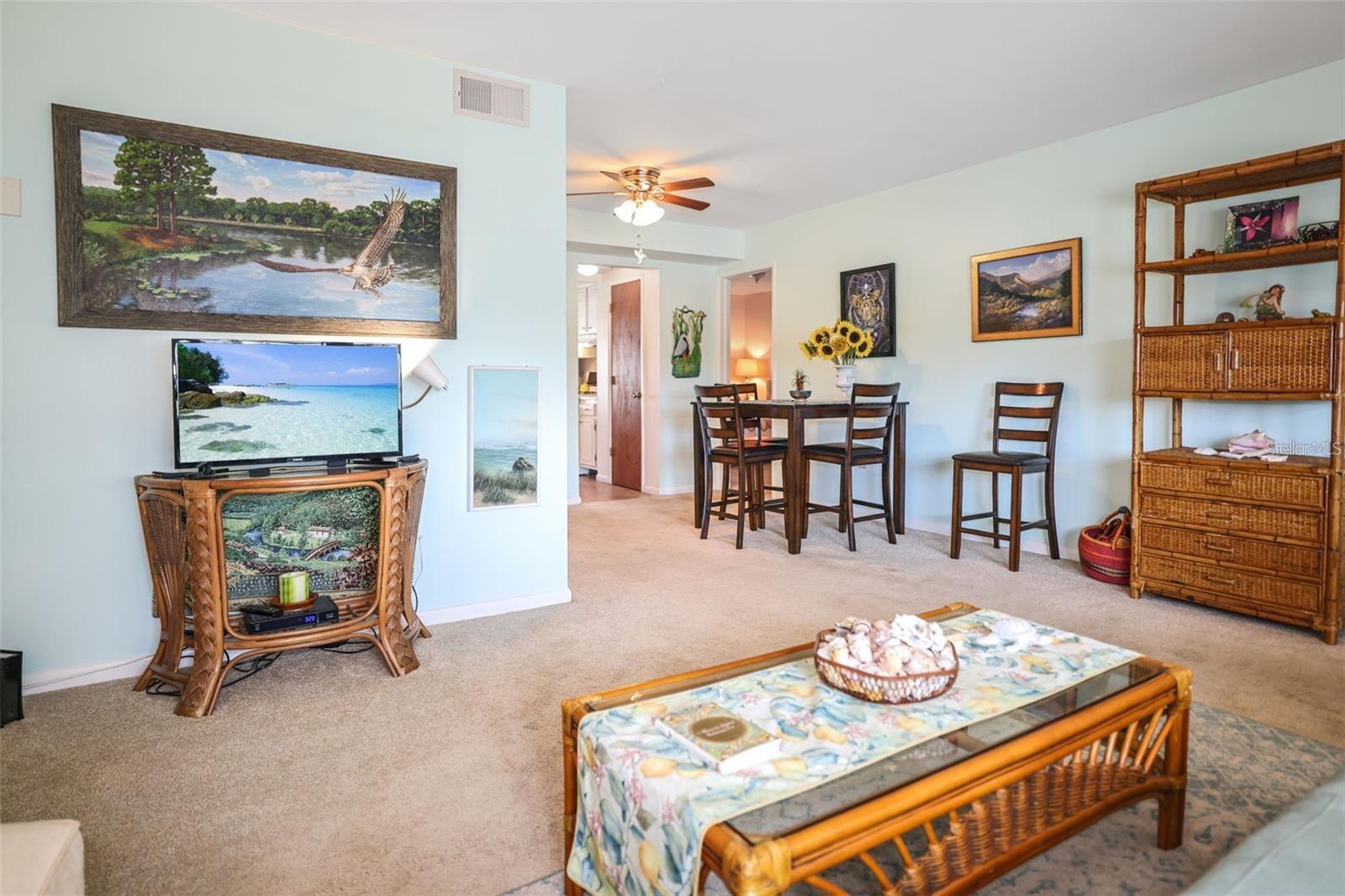 TOWN APTS CONDO - Residential
