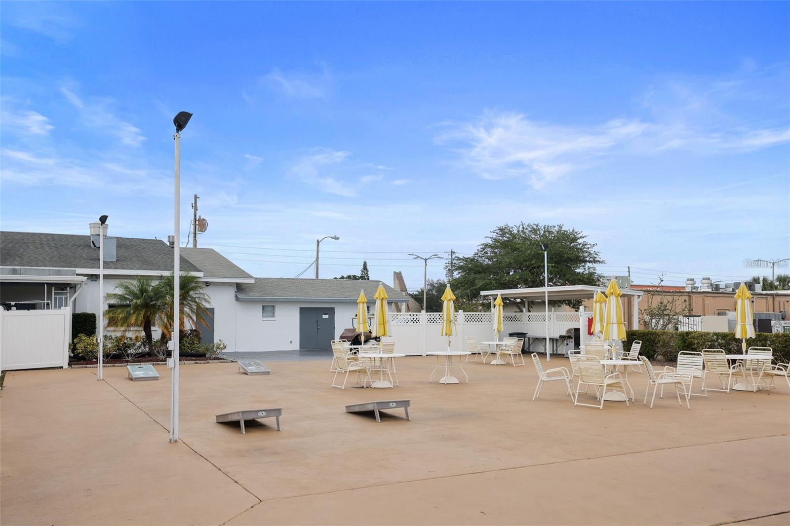 TOWN APTS CONDO - Residential