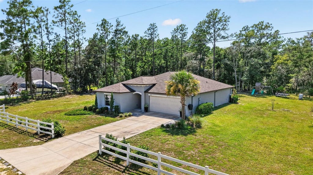 Photo of 5684 SW 136th Avenue, Ocala, FL 34481 (MLS # OM730463)