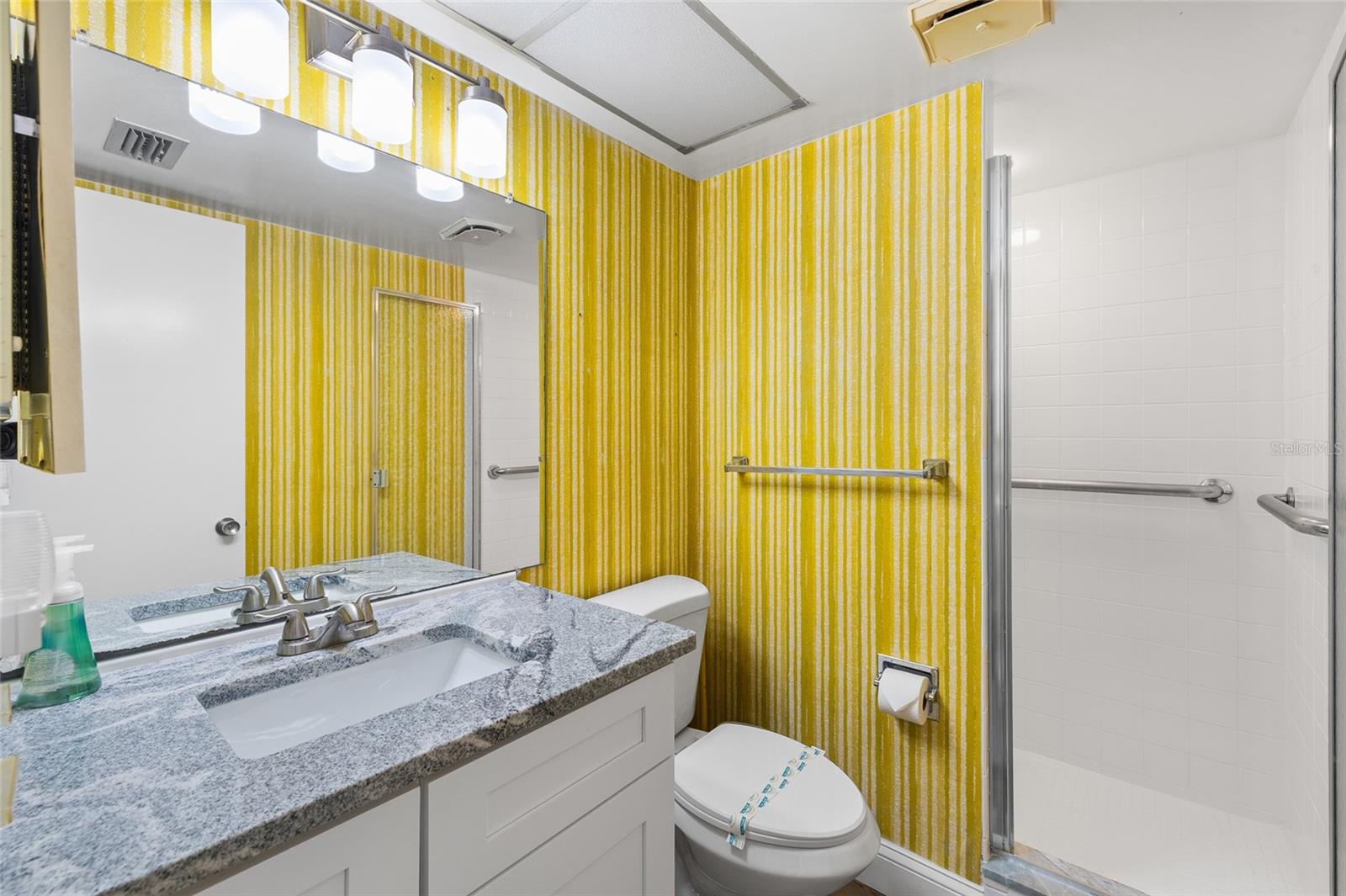 GULF SHORES CONDO - Residential