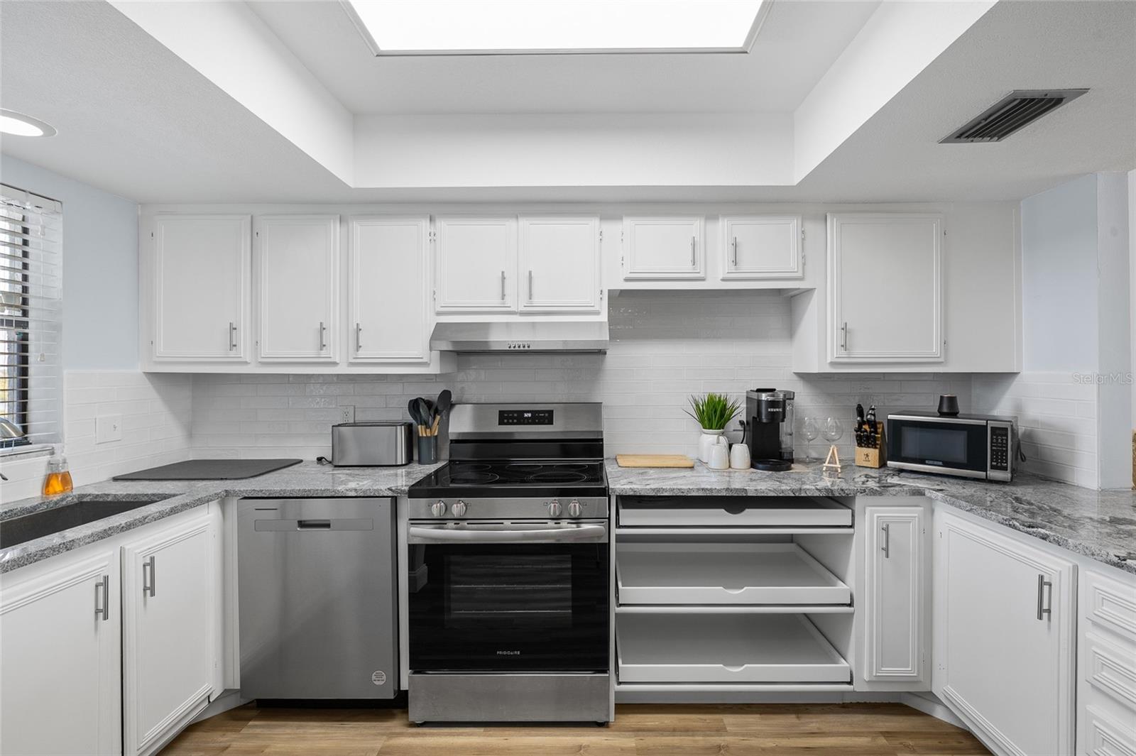 GULF SHORES CONDO - Residential