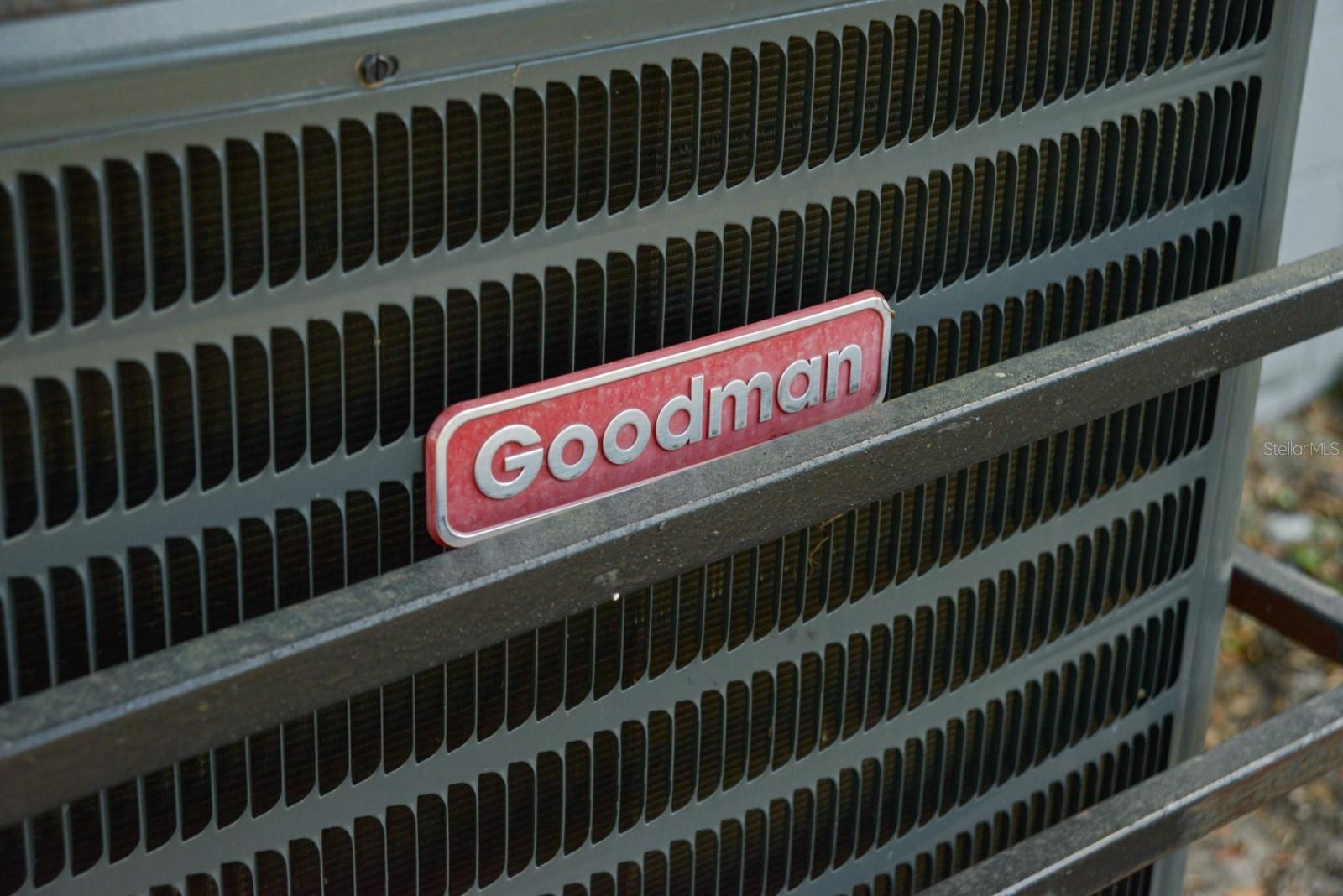 FLOLANDO GARDENS - Commercial Sale