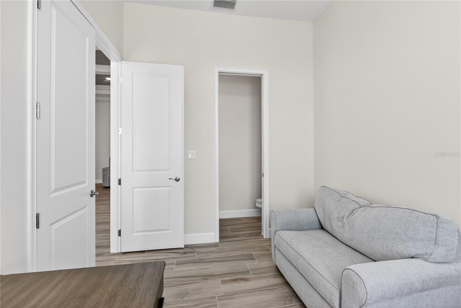 PUNTA GORDA ISLES SEC 15 - Residential