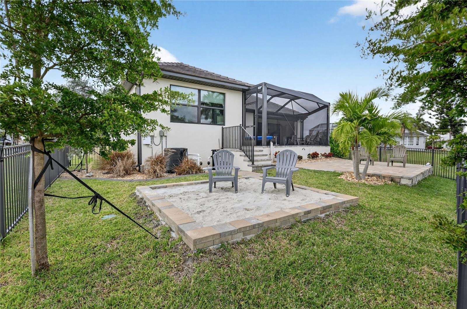 PUNTA GORDA ISLES SEC 15 - Residential