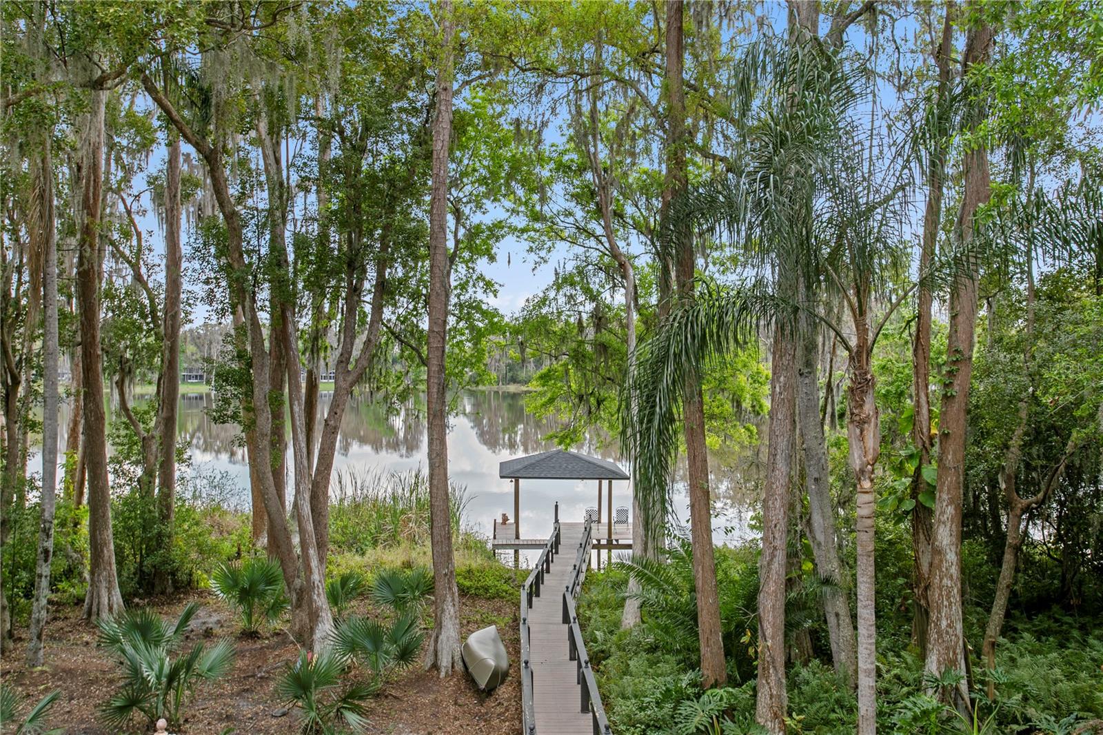 CRENSHAW LAKES - Residential