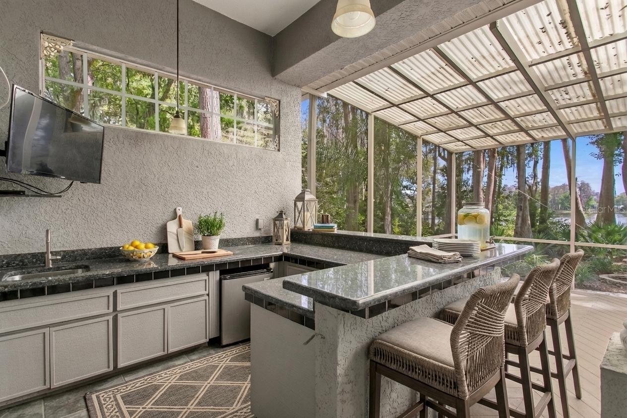 CRENSHAW LAKES - Residential